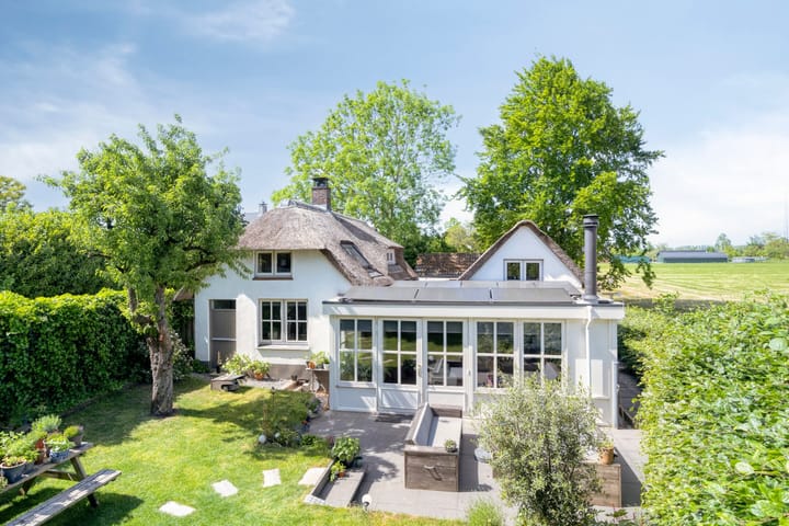 Foto 1 van Nederhemertsekade 4