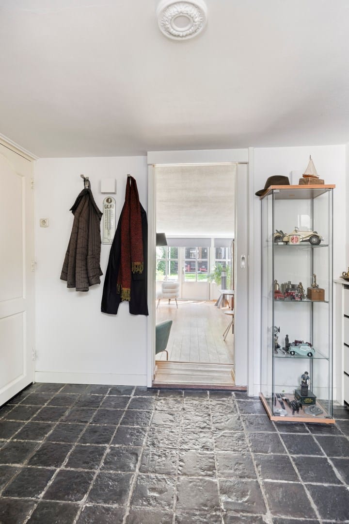 Photo 24 of Nederhemertsekade 4