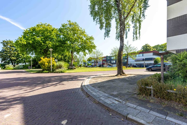 Foto 3 van Haarlebrink 11