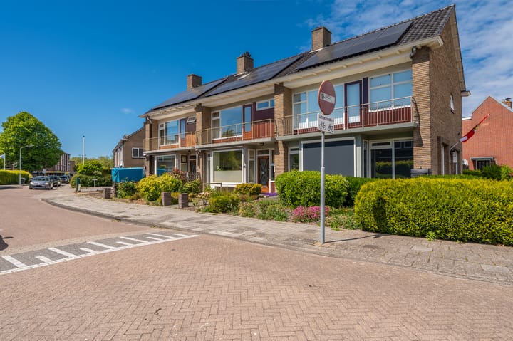 Photo 8 of Piet Heinstraat 35