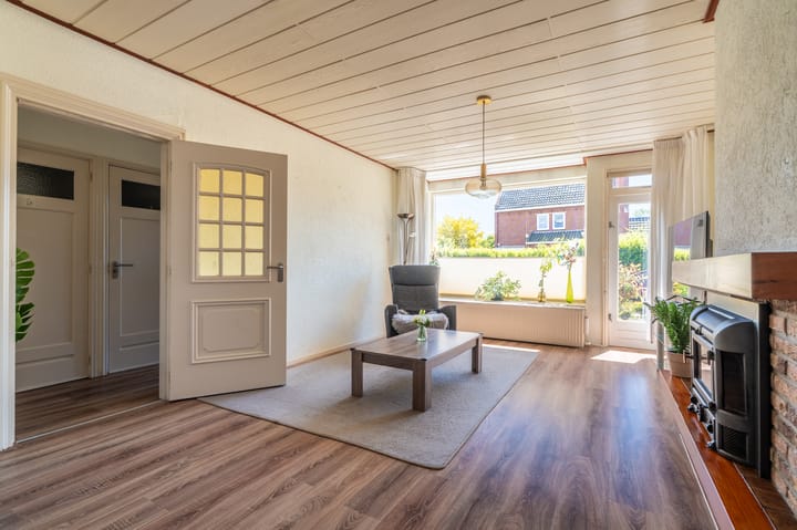 Photo 23 of Piet Heinstraat 35