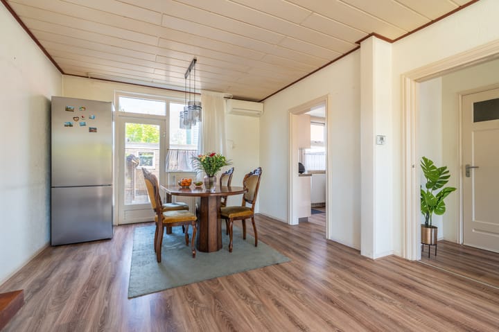 Photo 27 of Piet Heinstraat 35