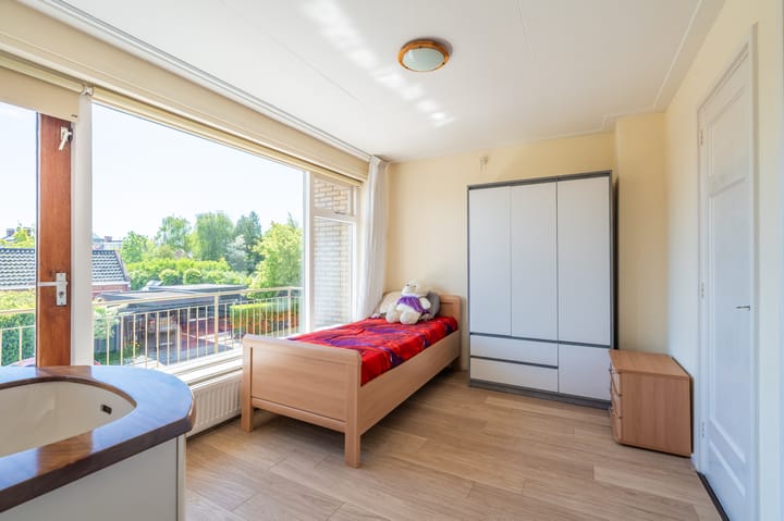 Photo 34 of Piet Heinstraat 35