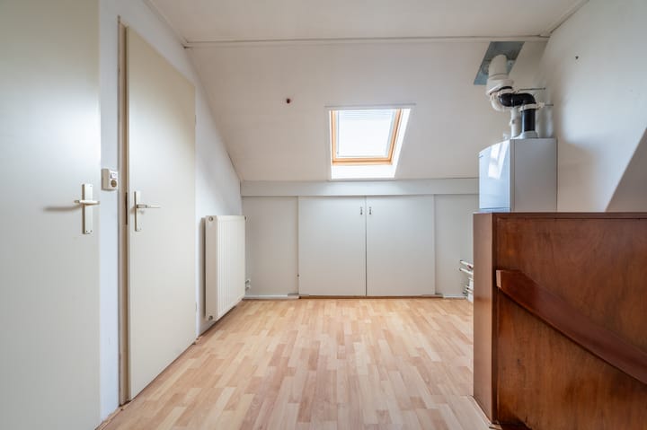 Photo 46 of Piet Heinstraat 35