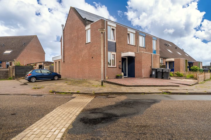 Foto 7 van Zwaluwoever 67