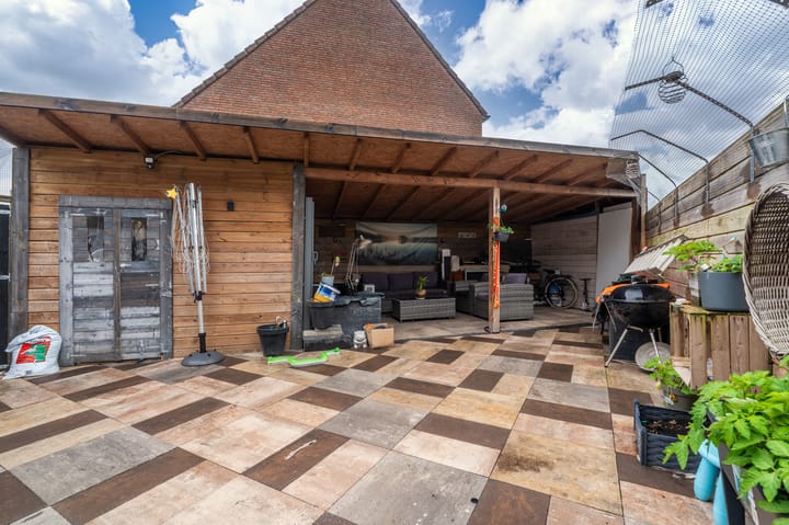 Foto 13 van Zwaluwoever 67