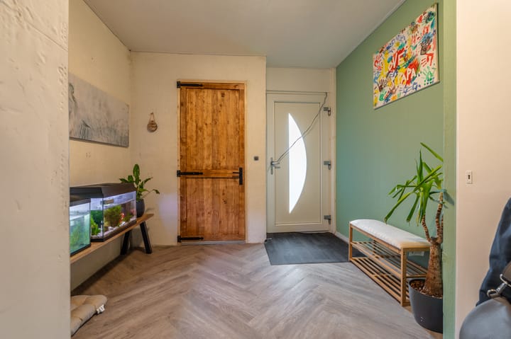 Foto 16 van Zwaluwoever 67