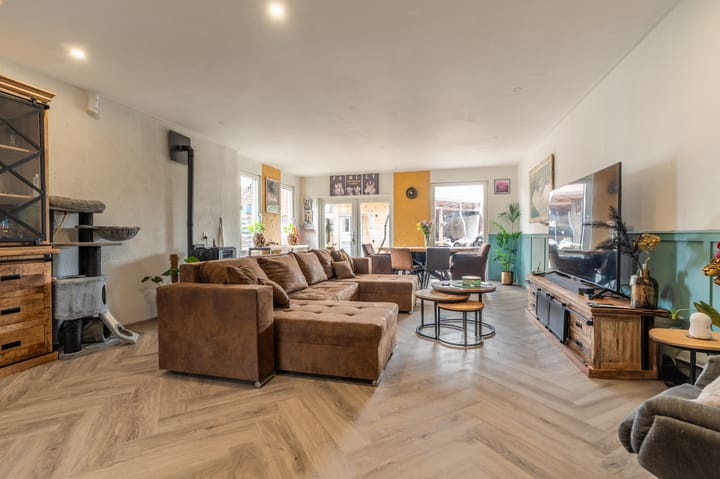 Foto 20 van Zwaluwoever 67