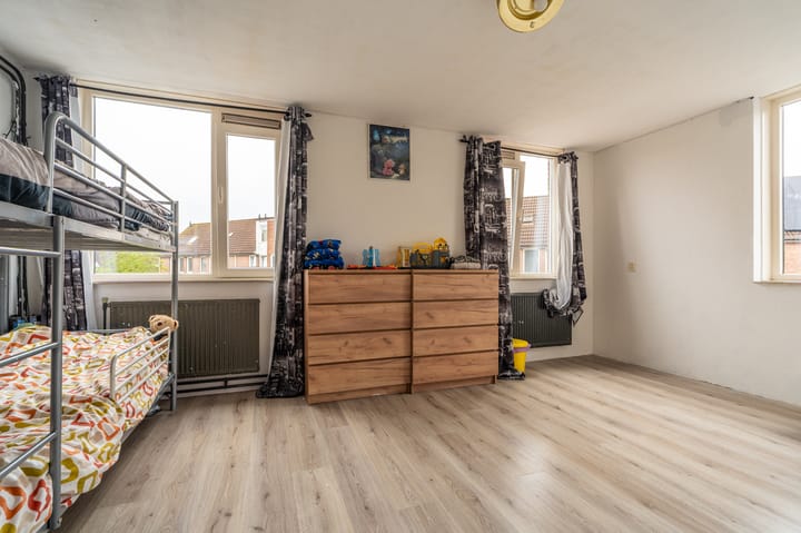 Foto 27 van Zwaluwoever 67