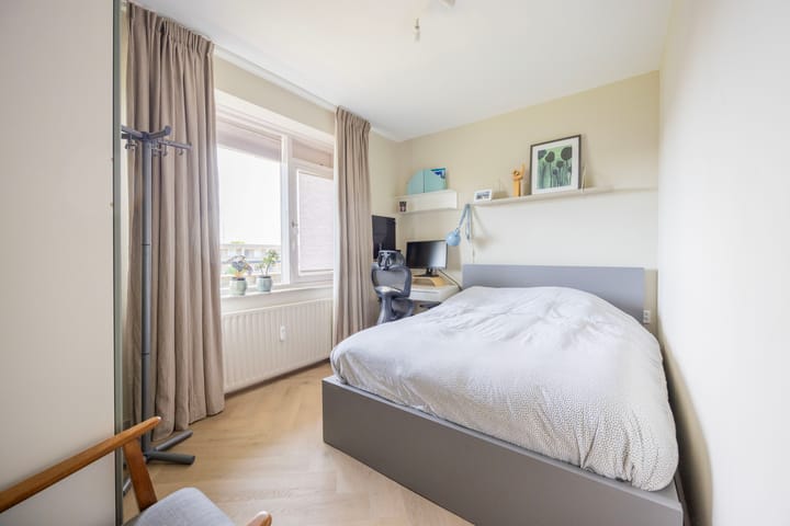 Foto 15 van Aert van Neslaan 612