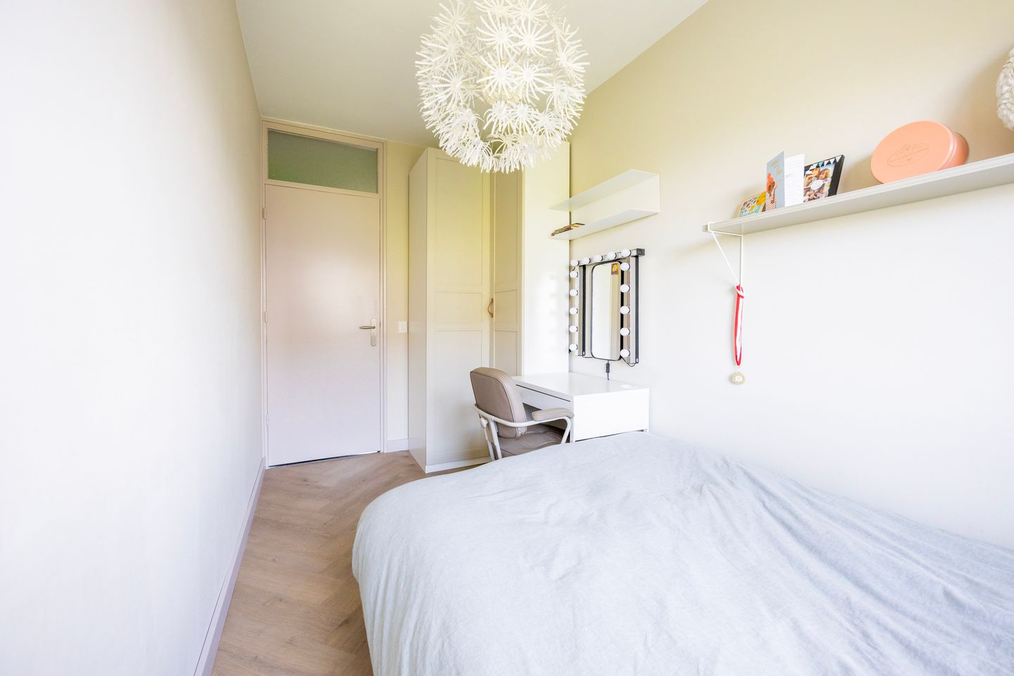 Foto 19 van Aert van Neslaan 612