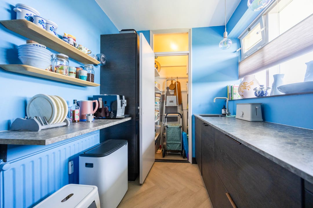 Foto 22 van Aert van Neslaan 612