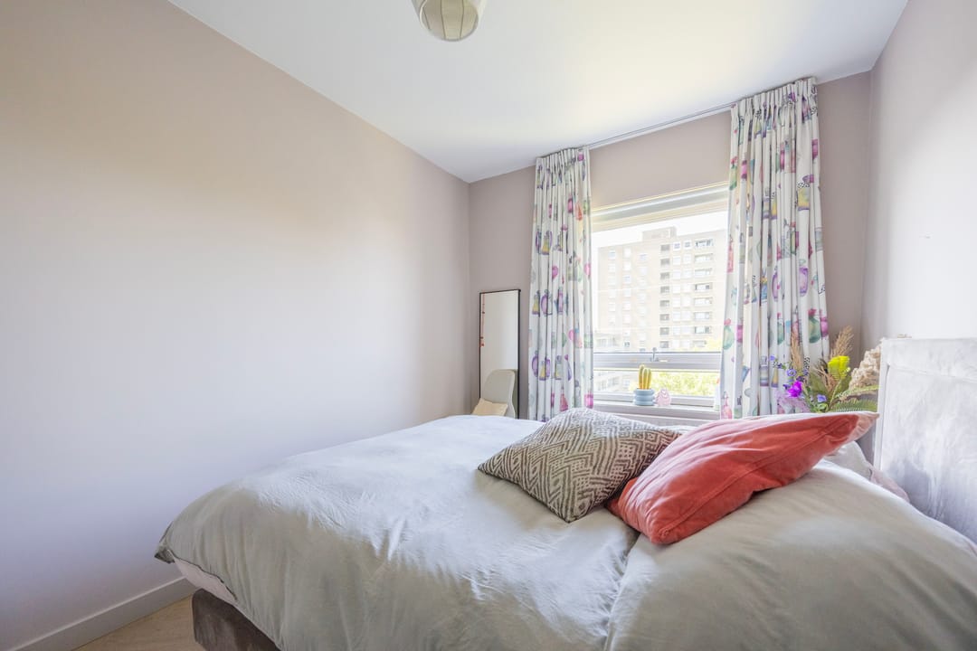 Foto 31 van Aert van Neslaan 612