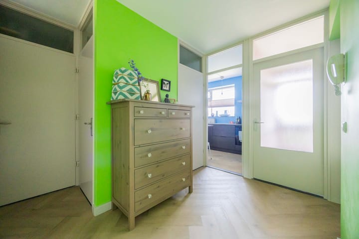 Foto 33 van Aert van Neslaan 612