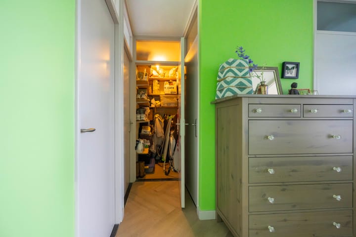 Foto 34 van Aert van Neslaan 612