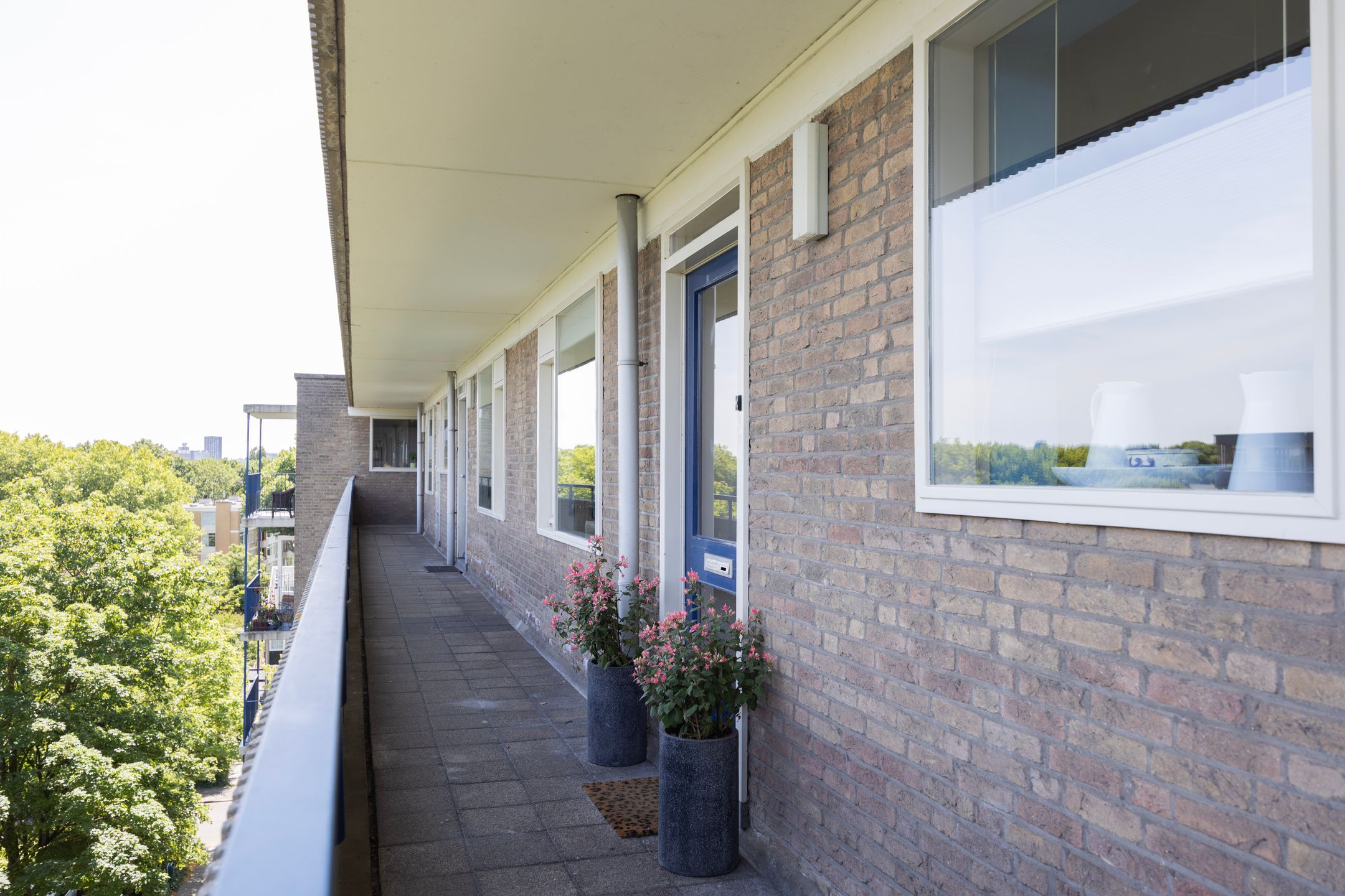 Foto 36 van Aert van Neslaan 612