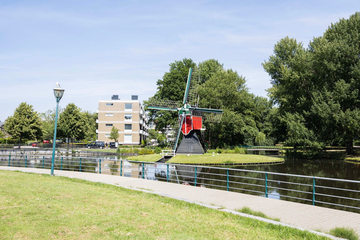 Foto 40 van Aert van Neslaan 612