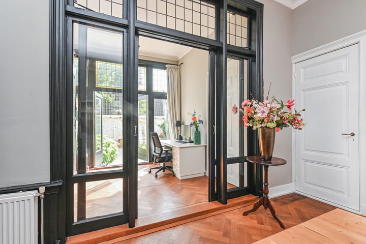 Foto 19 van Laan van Nieuw-Oost-Indië 4-B