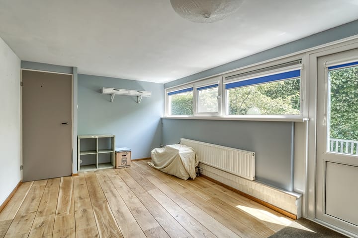 Photo 21 of Jan van Banningstraat 2-C