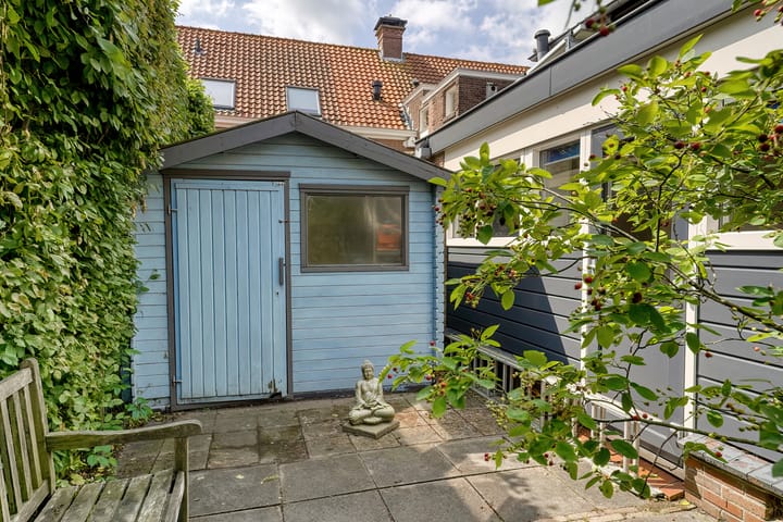 Photo 12 of Jan van Banningstraat 2-C