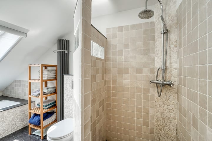 Photo 32 of Jan van Banningstraat 2-C