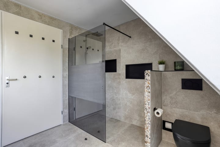 Foto 16 van Beneluxstraat 122