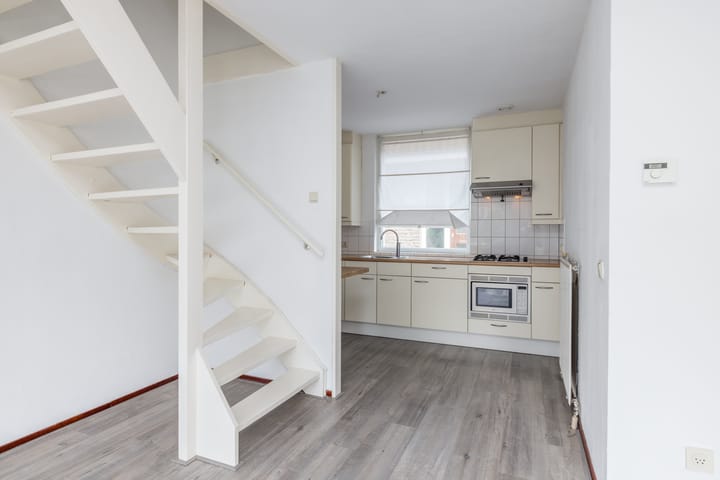 Foto 9 van Lakenweversplein 19-D