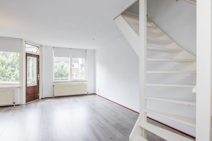 Foto 7 van Lakenweversplein 19-D