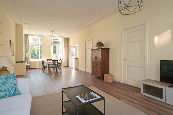 Photo 10 of Surinamestraat 58