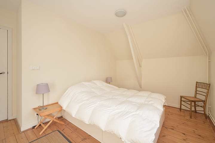 Photo 36 of Surinamestraat 58