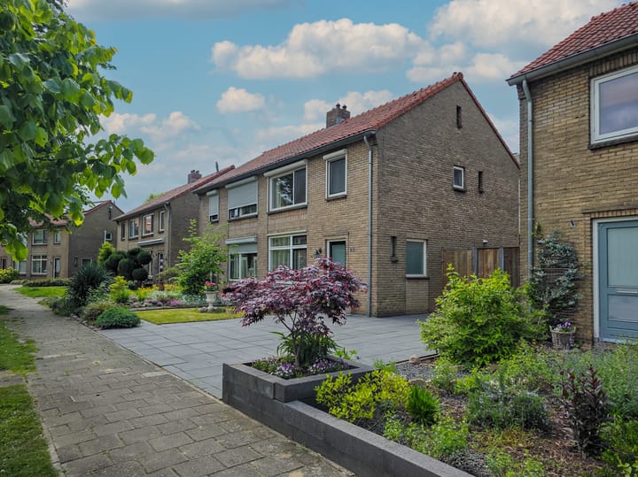 Foto 2 van Stephensonstraat 18