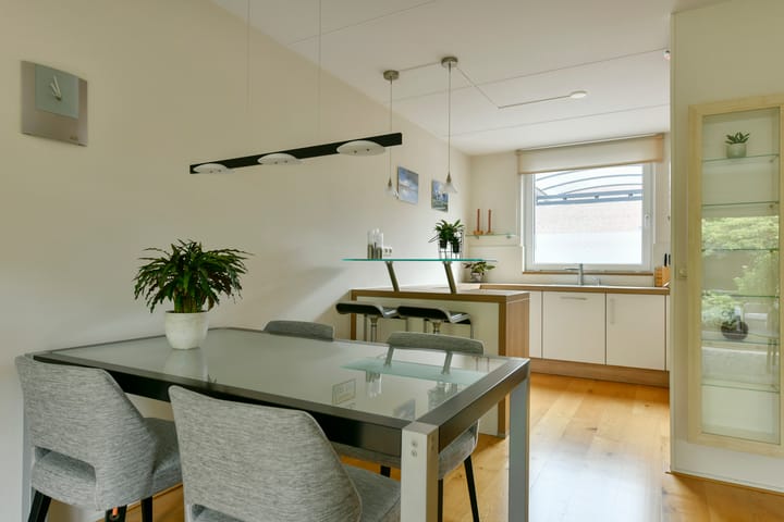 Foto 7 van Jonge Linde 4