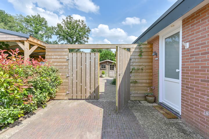 Foto 81 van Meerboomweg 141