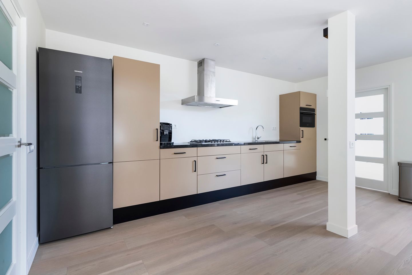 Foto 20 van Rozenstraat 61