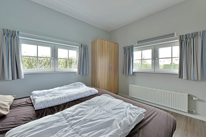 Foto 21 van Baanstpoldersedijk 4-426