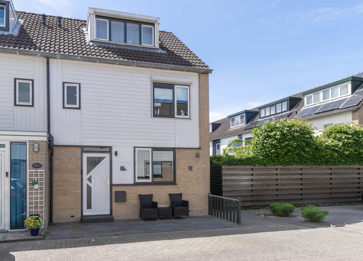 Foto 6 van IJsbaan 12