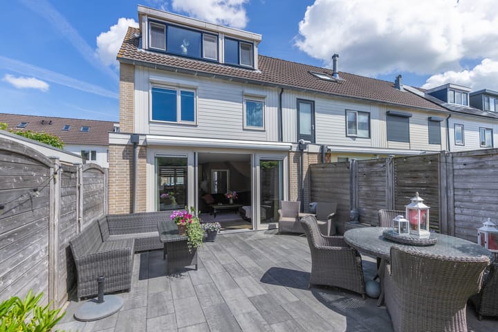 Foto 2 van IJsbaan 12