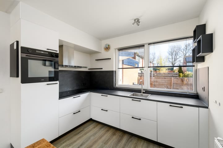 Foto 9 van Lepeltjesheide 7