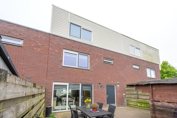 Foto 2 van Koperwiek 12