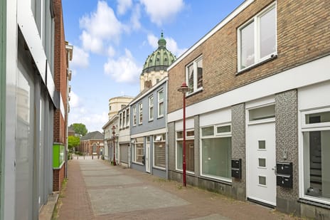 undefined main image