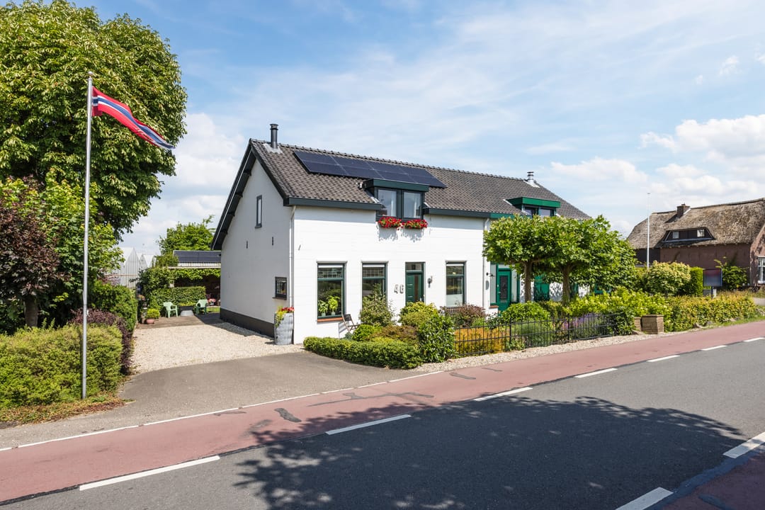 Photo 1 of Schinkeldijk 46