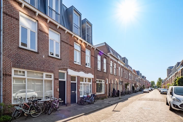 Foto 26 van Amaliastraat 61-A