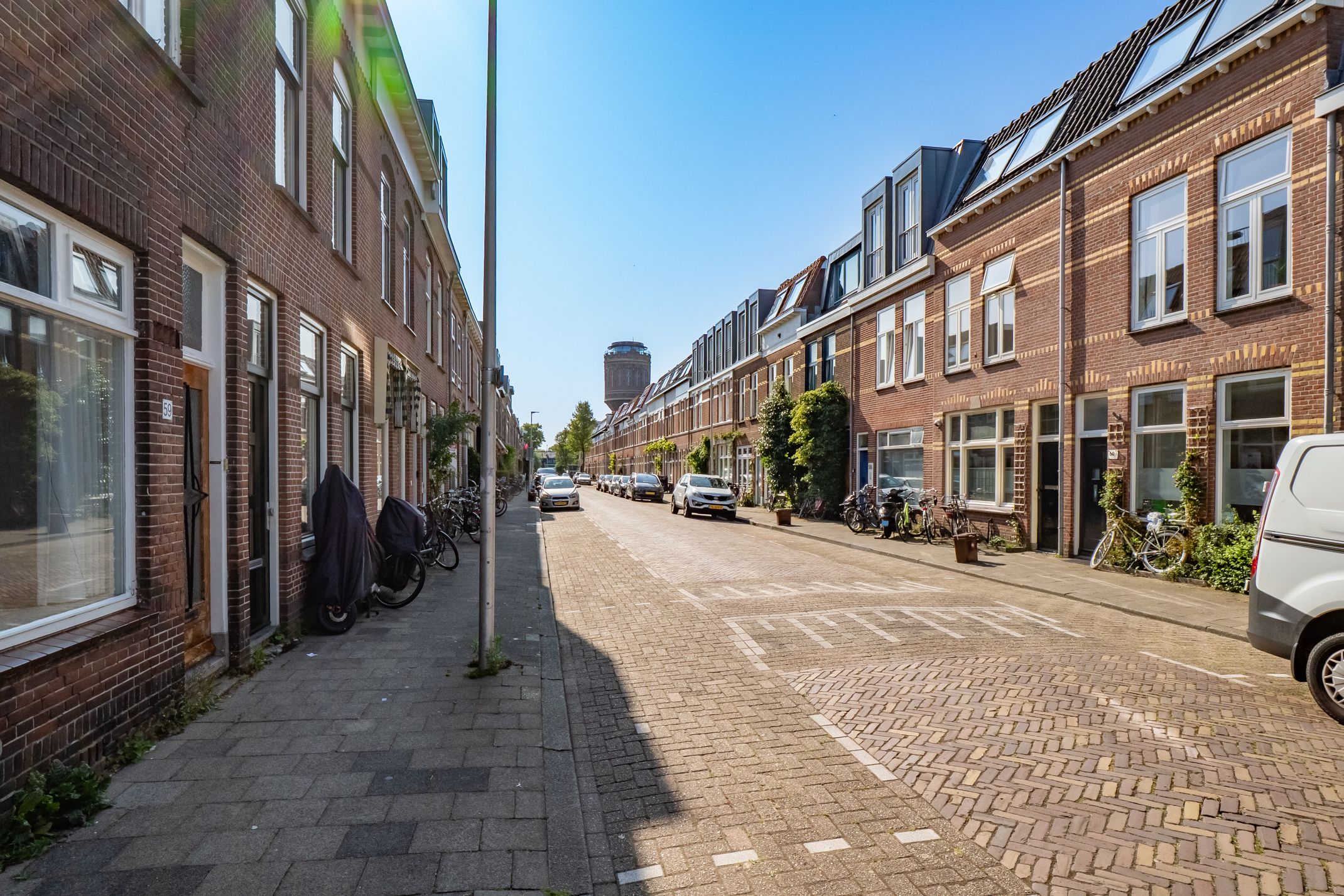 Photo 27 of Amaliastraat 61-A