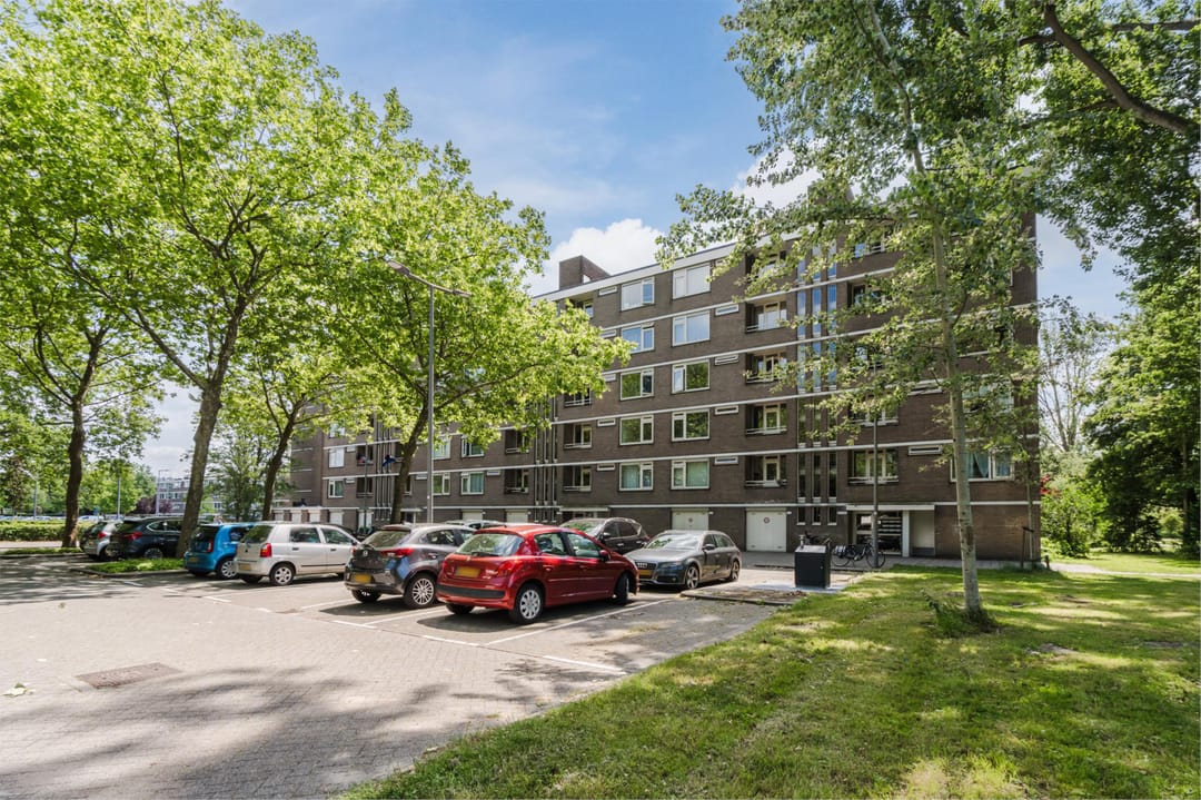 Foto 1 van Van Bassenstraat 110