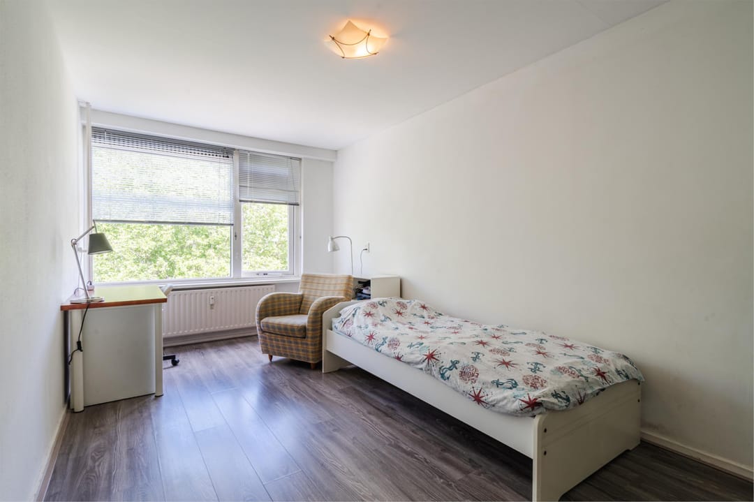 Foto 11 van Van Bassenstraat 110