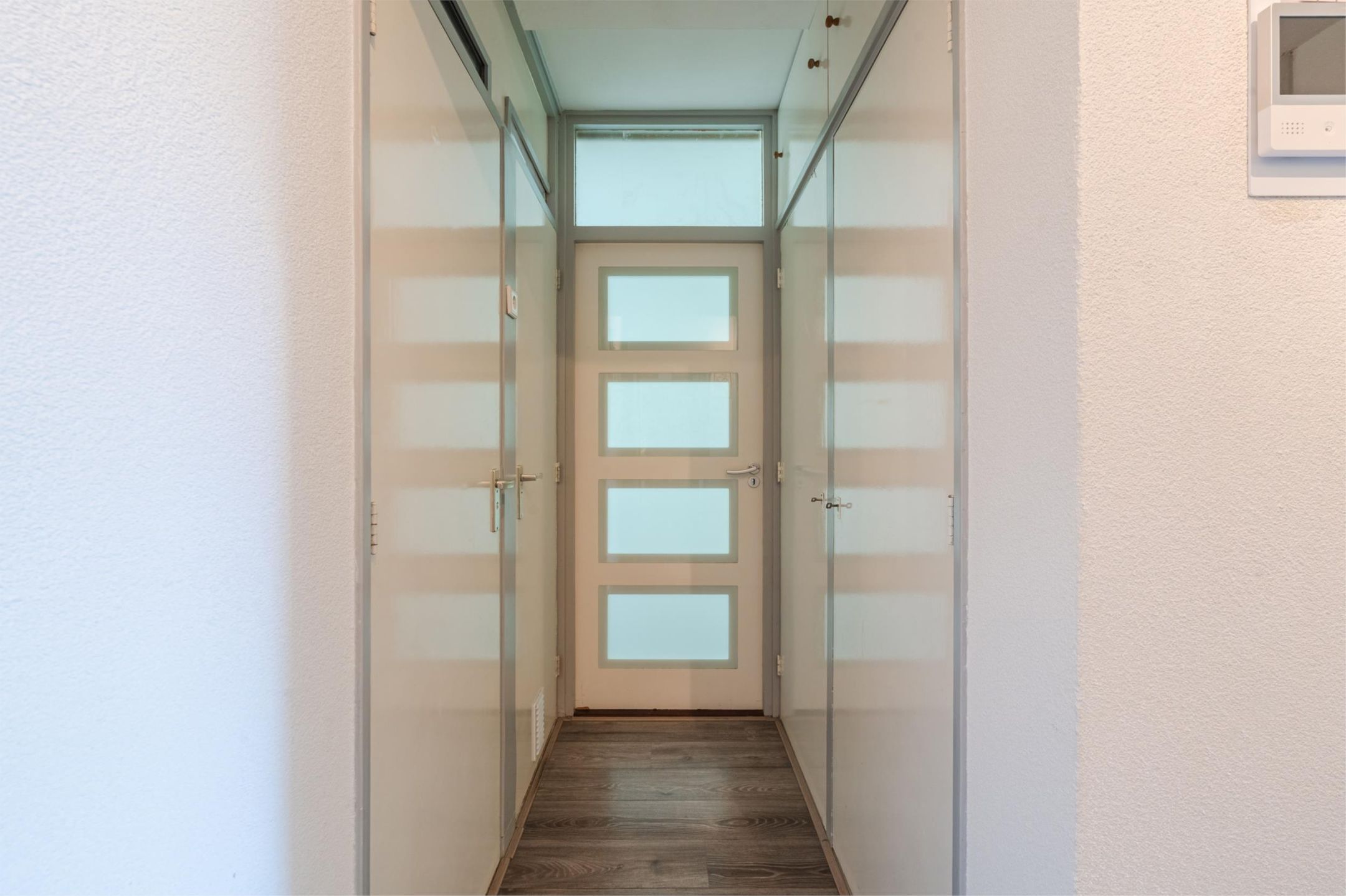 Foto 27 van Van Bassenstraat 110