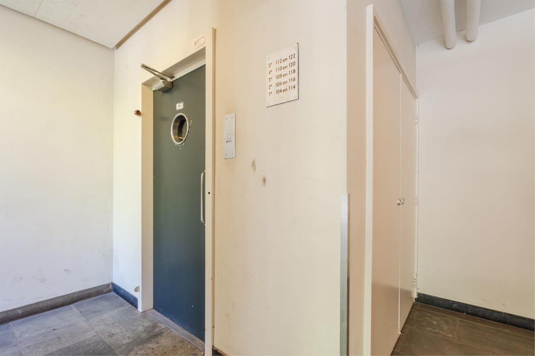 Foto 31 van Van Bassenstraat 110