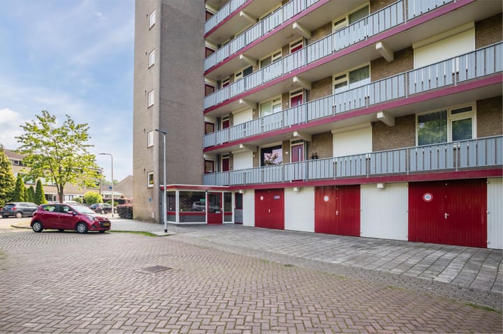 Foto 3 van Mozartstraat 230