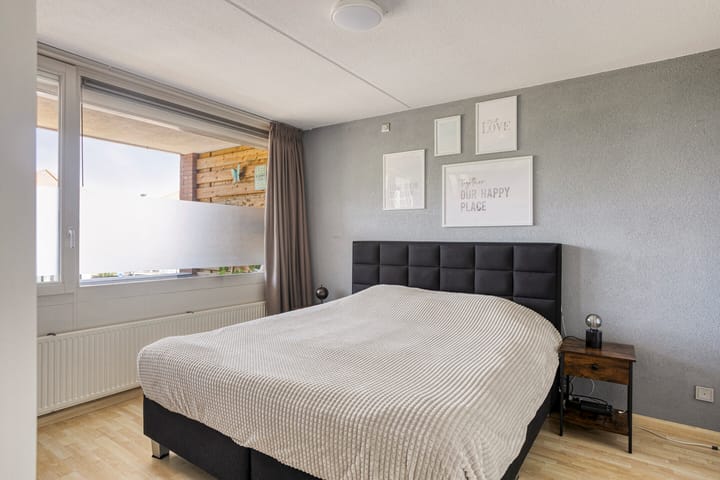 Foto 12 van Schout van Raesfeltstraat 17