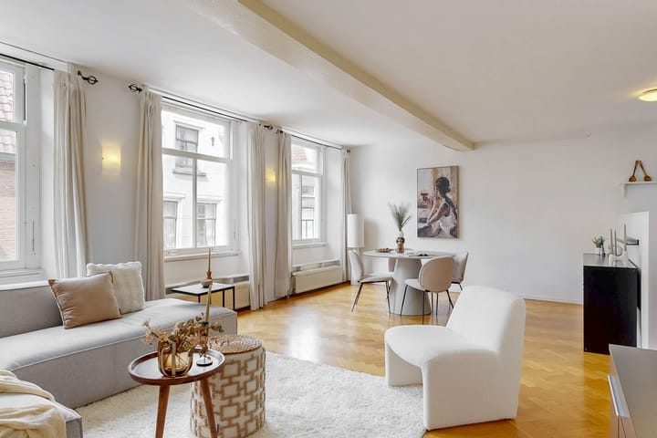 Photo 7 of Doelenstraat 1